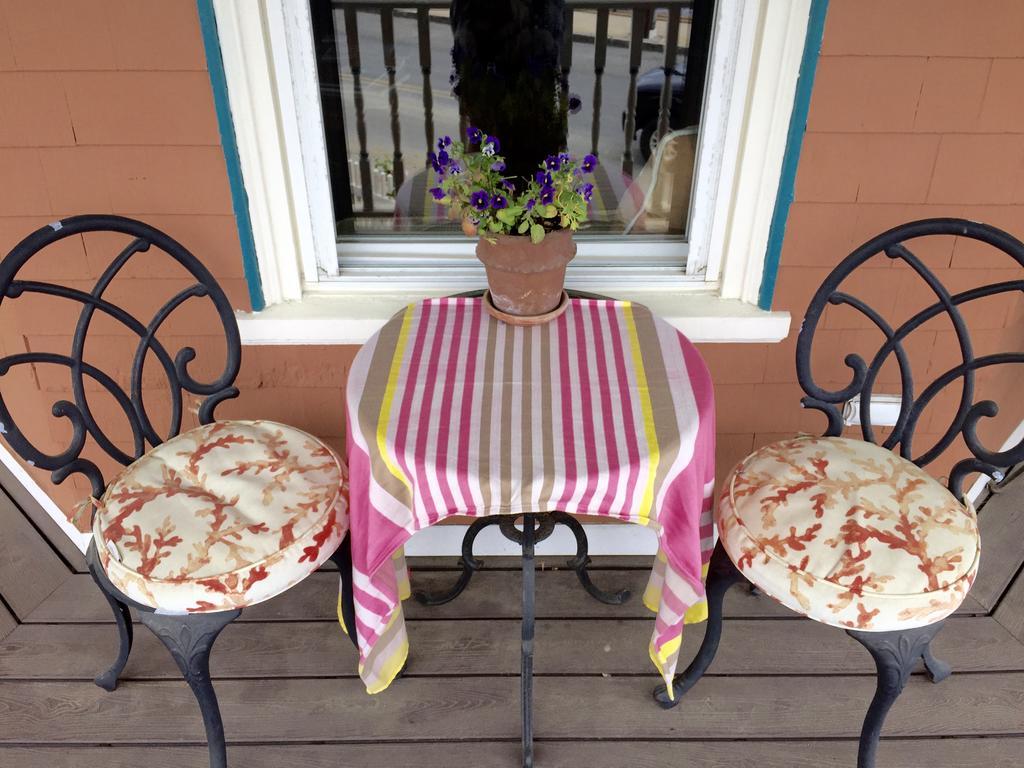 Harrington House Bed & Breakfast Уинтроп Екстериор снимка